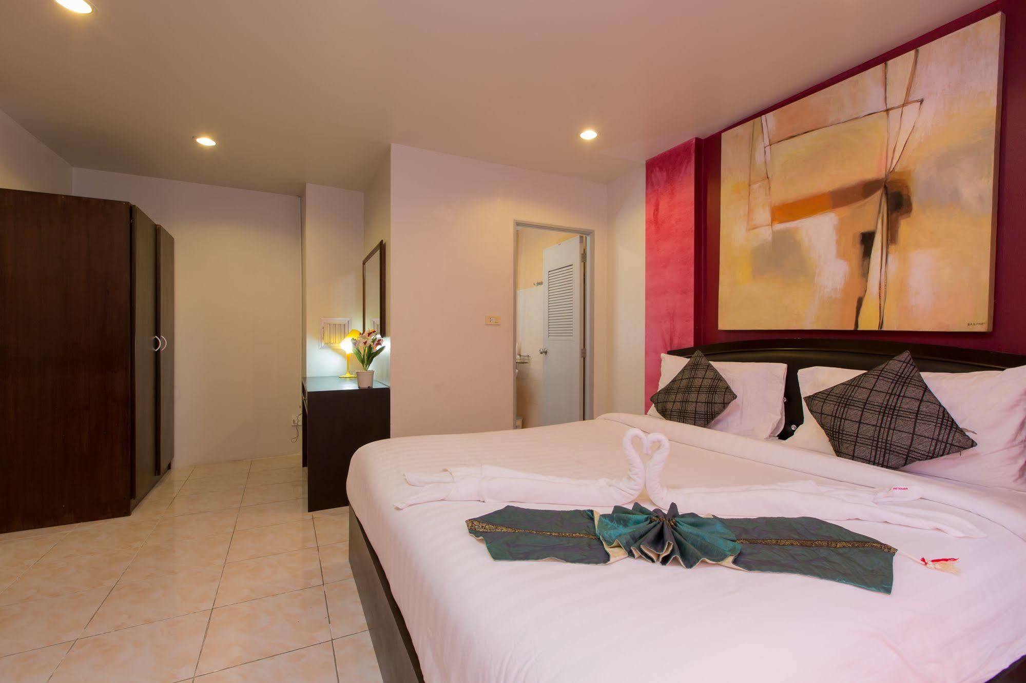 Hotel Cool Sea House Patong Exteriér fotografie